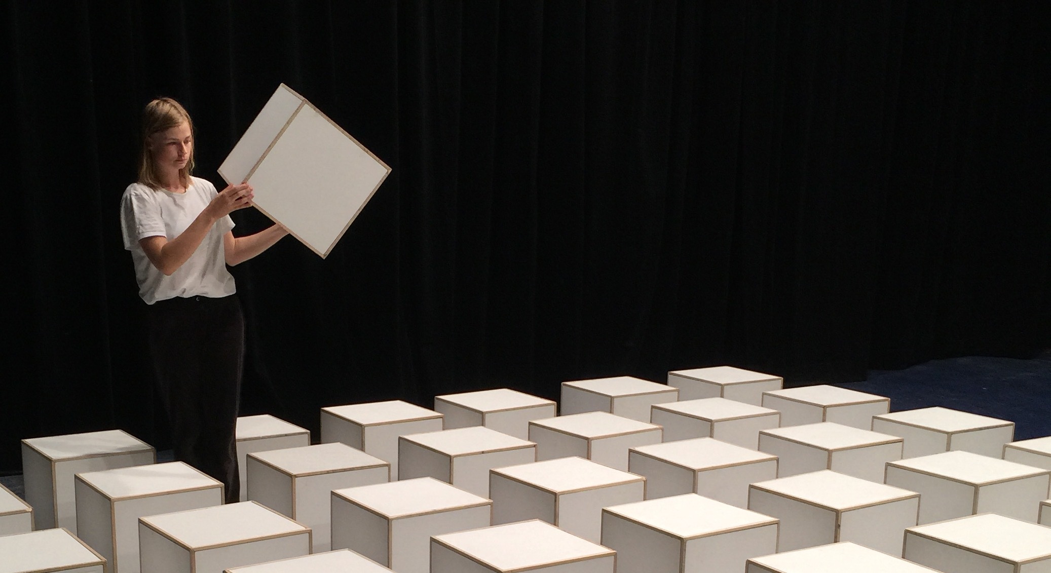 carry on in Rucka artist residency centre