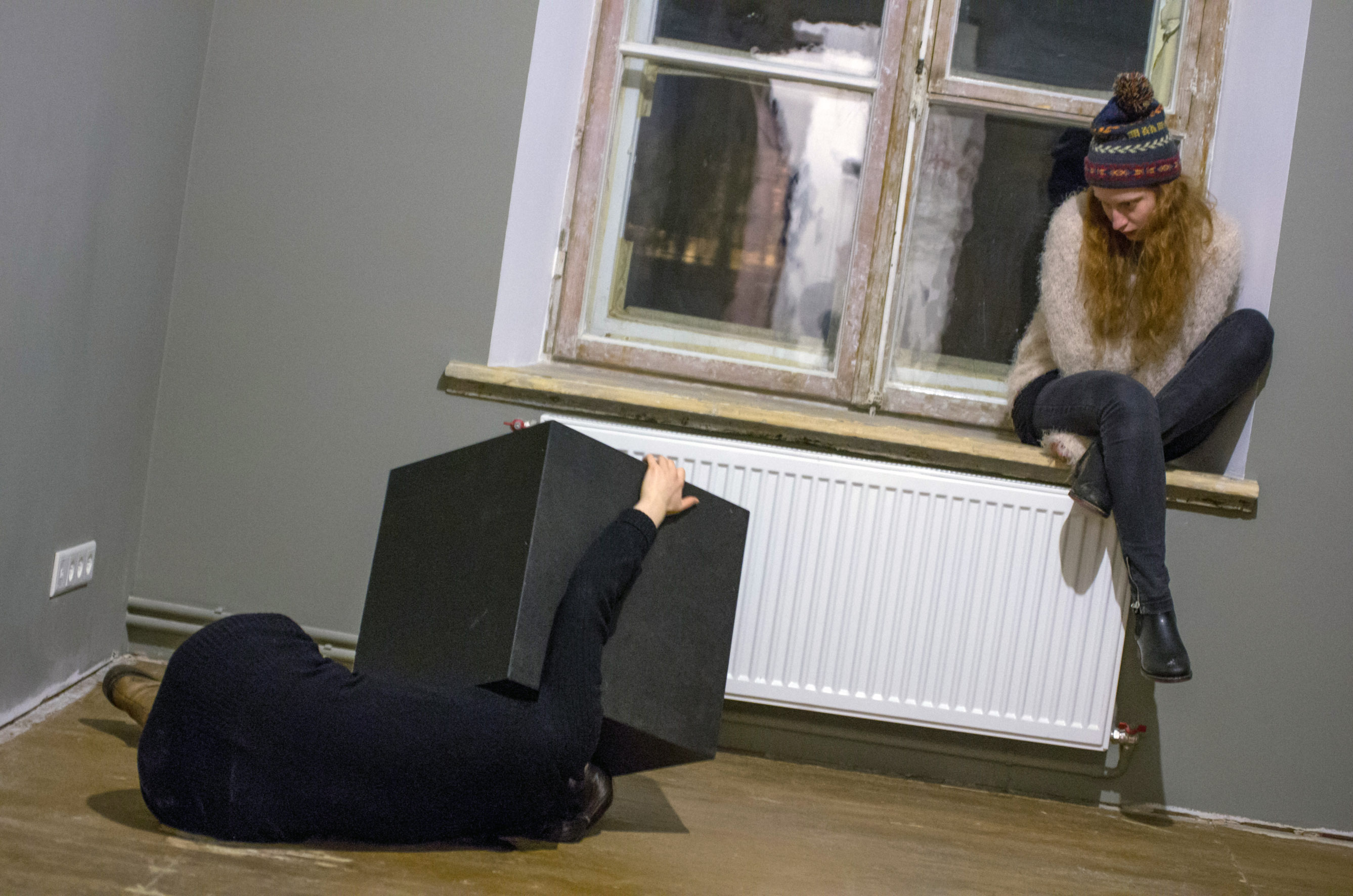 Presentation of carry on in Rucka artist residency centre